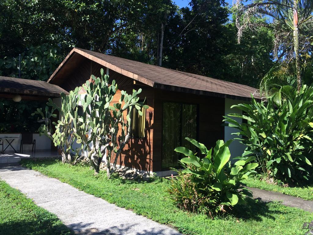 Hotel Suizo Loco Lodge & Resort Cahuita Exterior photo