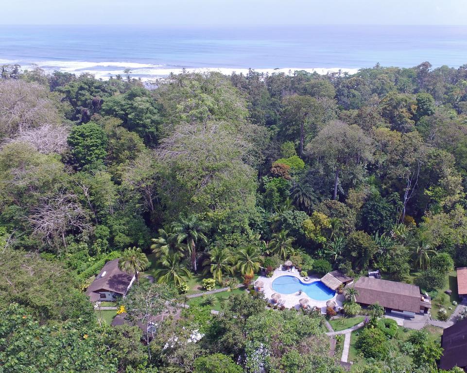 Hotel Suizo Loco Lodge & Resort Cahuita Exterior photo